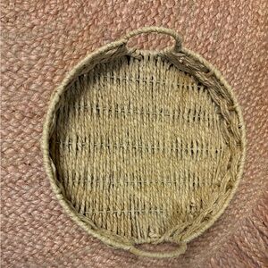 Shallow woven basket/ tray